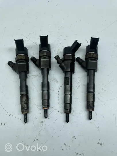 Nissan Primera Fuel injectors set 0445110110A