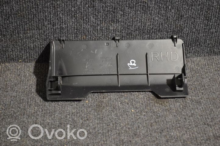 Nissan Qashqai Pokrywa schowka deski rozdzielczej 689644EA0A