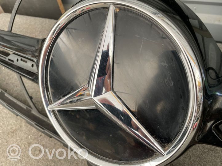 Mercedes-Benz GLC AMG Maskownica / Grill / Atrapa górna chłodnicy A2538800244