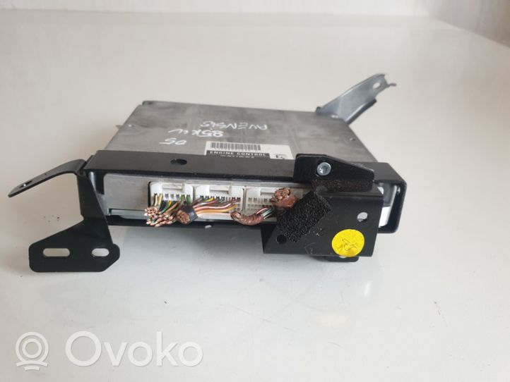 Toyota Avensis T250 Calculateur moteur ECU 8966105690