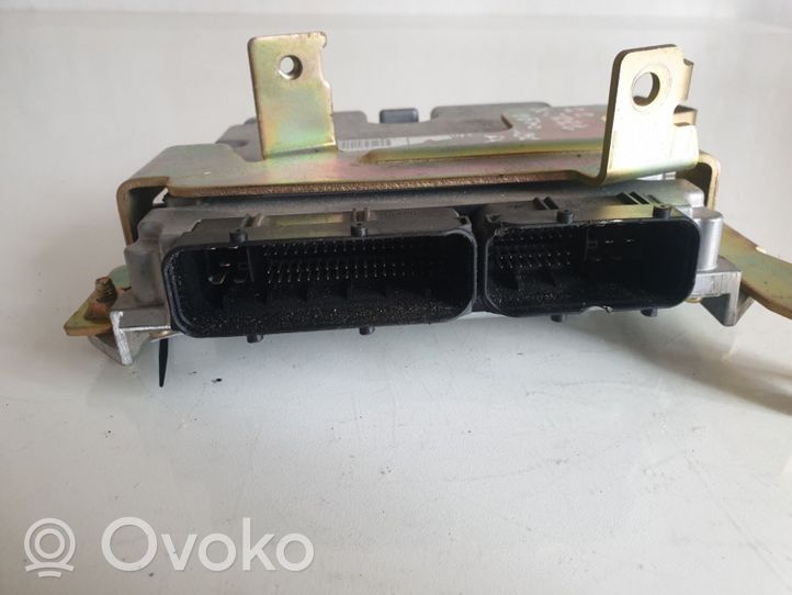 Nissan X-Trail T30 Sterownik / Moduł ECU 23710EQ462