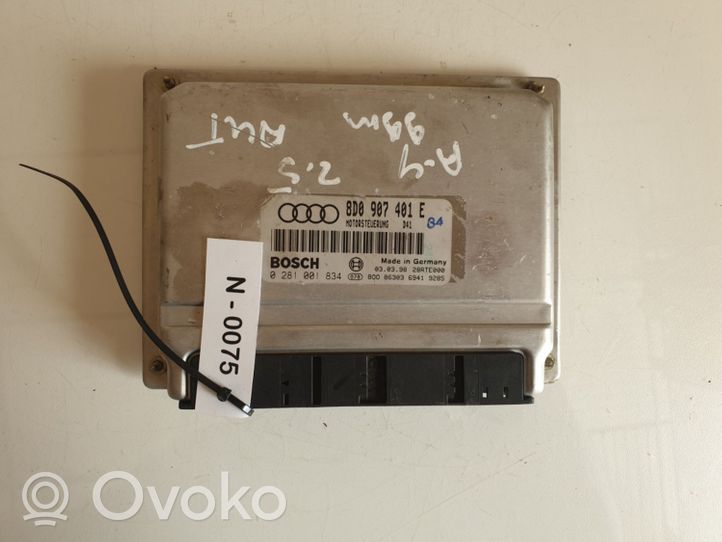 Audi A4 S4 B5 8D Sterownik / Moduł ECU 8D0907401E