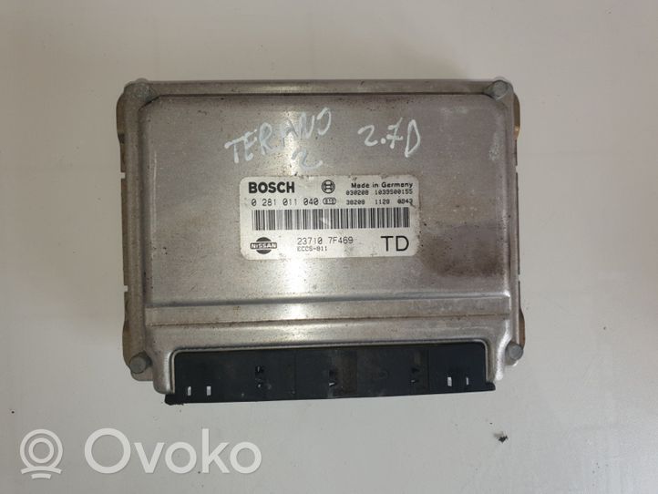 Nissan Terrano Calculateur moteur ECU 0281011040