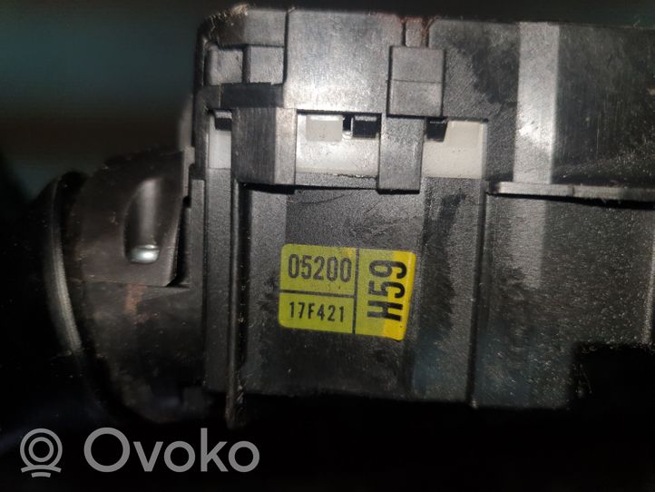 Toyota Verso Leva/interruttore dell’indicatore di direzione e tergicristallo 0520017F421