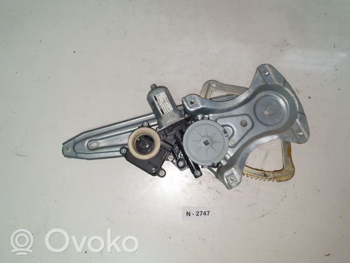 Toyota Avensis T270 Galinis varikliukas langų pakėlėjo 977556106