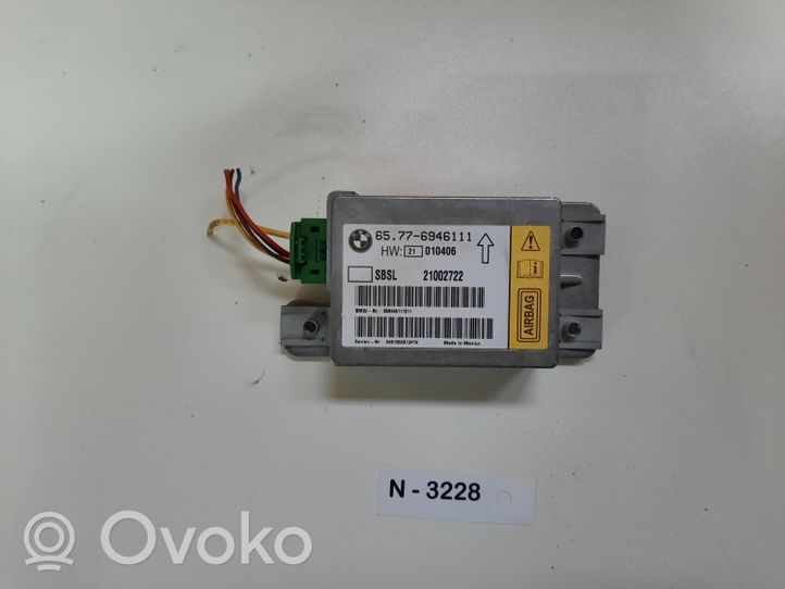 BMW 7 E65 E66 Module de contrôle airbag 6946111