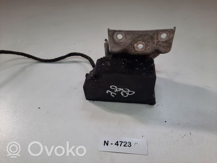 Audi A8 S8 D3 4E Blocco valvola della sospensione pneumatica 4E0616014B