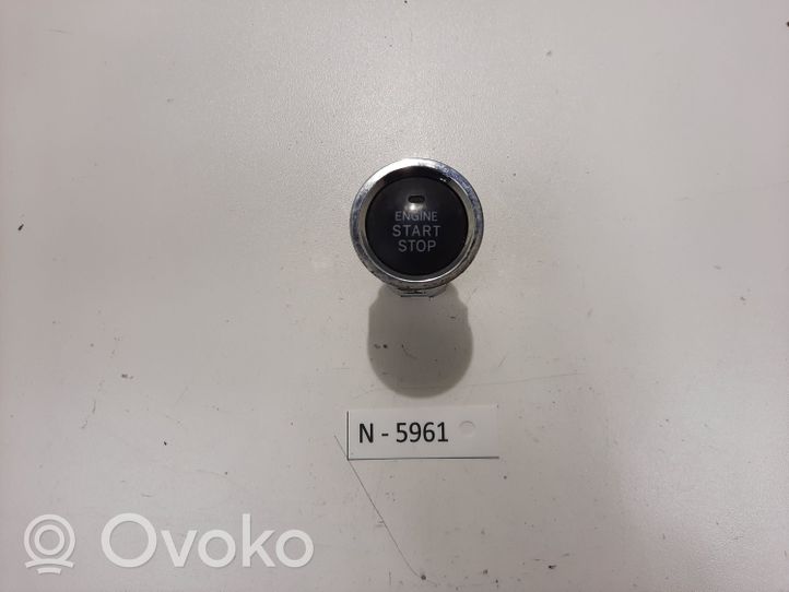 Toyota Corolla Verso E121 Bouton poussoir de démarrage du moteur 