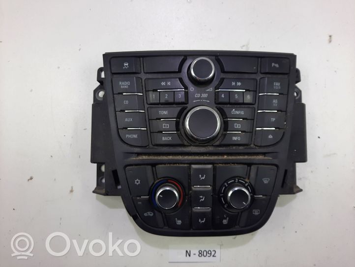 Opel Meriva B Panel radia 13362778