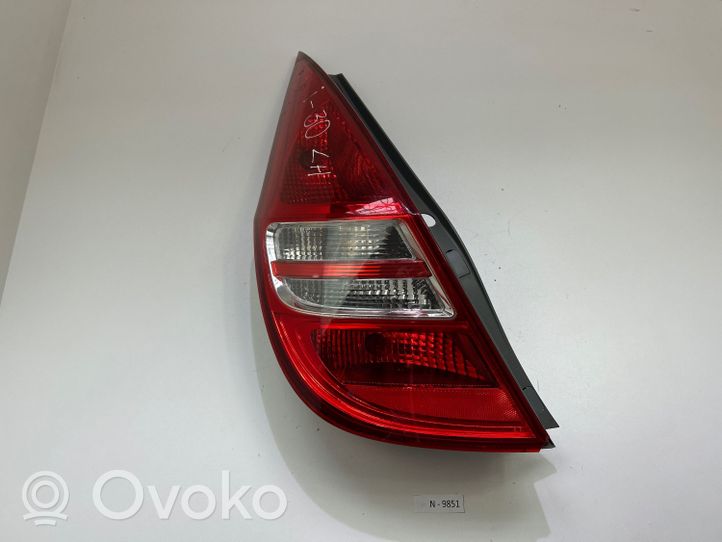 Hyundai i30 Aizmugurējais lukturis virsbūvē 924012L0