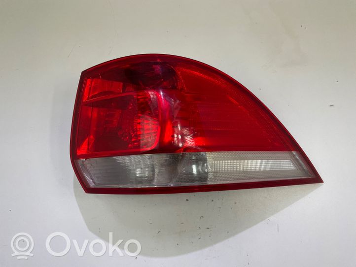 Volkswagen Golf V Luci posteriori 1K9945096D