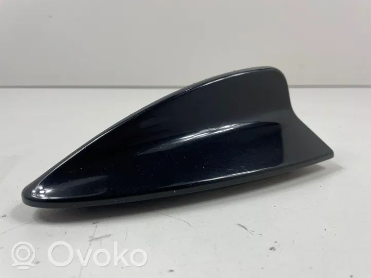 BMW 3 E90 E91 Roof (GPS) antenna cover 