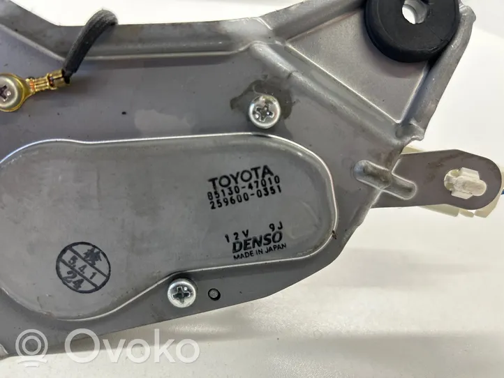 Toyota Prius (XW20) Moteur d'essuie-glace arrière 8513047010