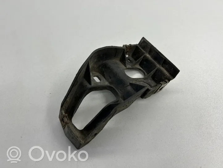 Audi A4 S4 B7 8E 8H Supporto di montaggio del parafango 8e0853922d