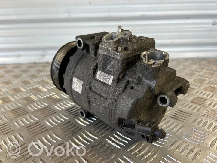 Volkswagen Touran I Ilmastointilaitteen kompressorin pumppu (A/C) 1k0820803j