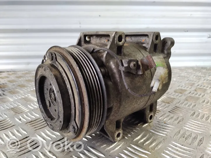 Volvo V70 Air conditioning (A/C) compressor (pump) 8708581