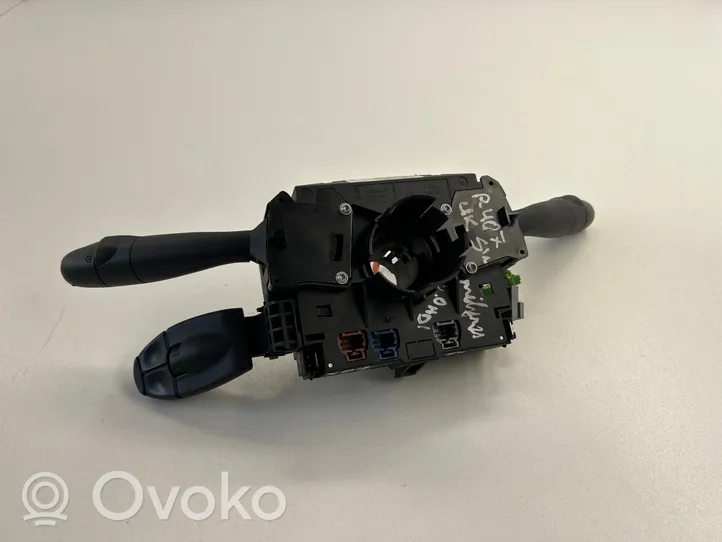 Peugeot 407 Leva/interruttore dell’indicatore di direzione e tergicristallo 96476537XT