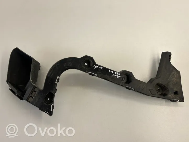 Ford Focus Rear bumper mounting bracket Gm51n17e851a