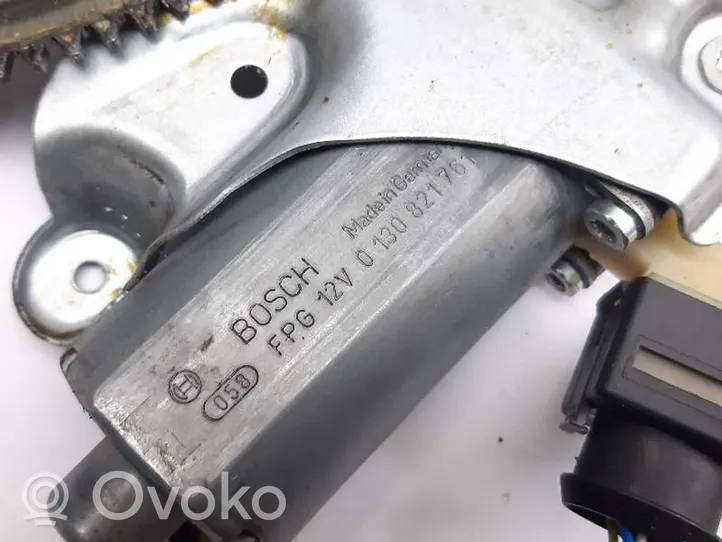 Volvo XC90 Elektriskais loga pacelšanas mehānisms bez motoriņa 0130821761