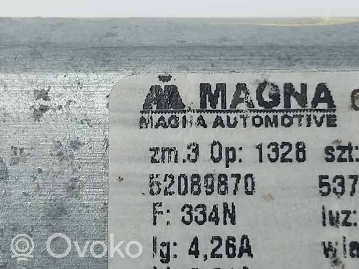 Fiat 500E Manualny podnośnik szyby drzwi przednich 52089870