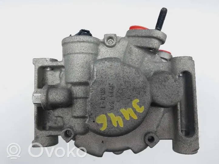 Hyundai i30 Ilmastointilaitteen kompressorin pumppu (A/C) 97701G8000