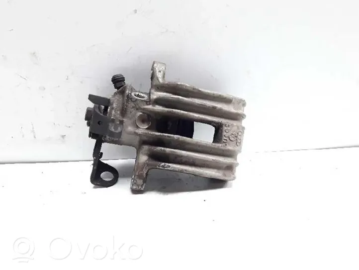 Audi TT Mk1 Supporto della pinza del freno posteriore 