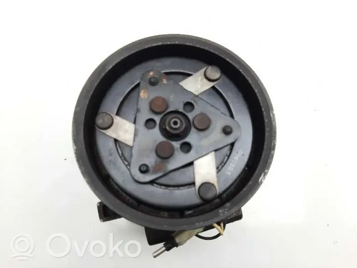 Nissan Kubistar Compressore aria condizionata (A/C) (pompa) 8200315744