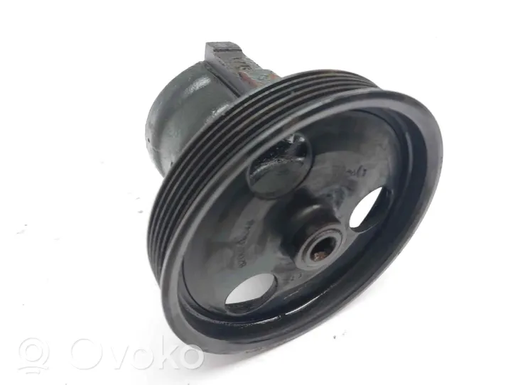 Renault Kangoo I Power steering pump 8200575303