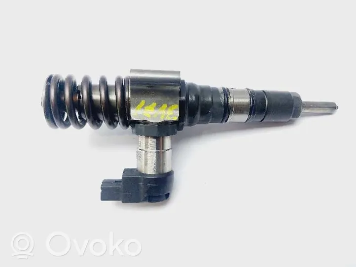 Volkswagen Passat Alltrack Injecteur de carburant 3G130073S