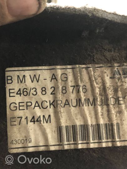 BMW 3 E46 Wykładzina bagażnika 38218776