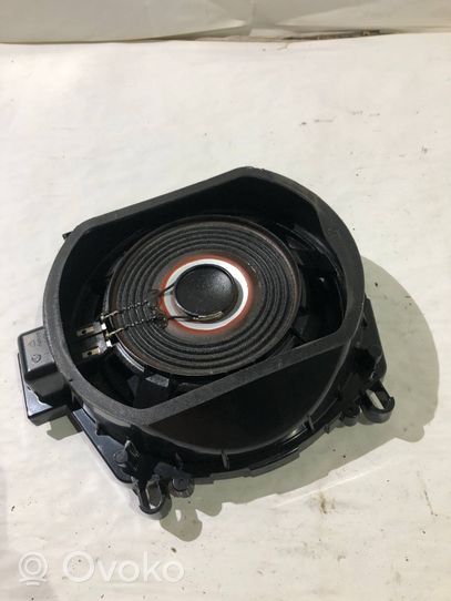 BMW X5 F15 Subwoofer-bassoelementin etusäleikkö/lista 430407421470