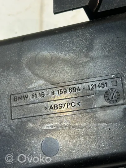 BMW 5 E39 Gniazdo zapalniczki przedniej tunelu środkowego 8159694
