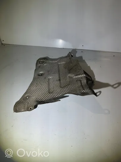 BMW 5 E39 Heat shield in engine bay 8254297