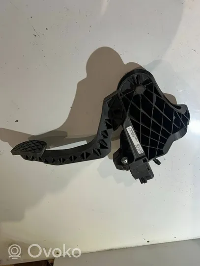 Volkswagen PASSAT B6 Clutch pedal 1K0721796K