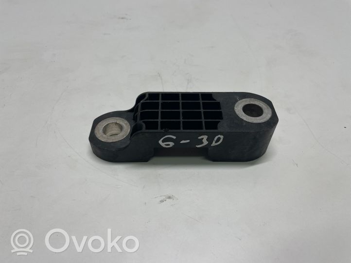 BMW 5 G30 G31 Supporto per boccola della barra antirollio, anteriore 6861471