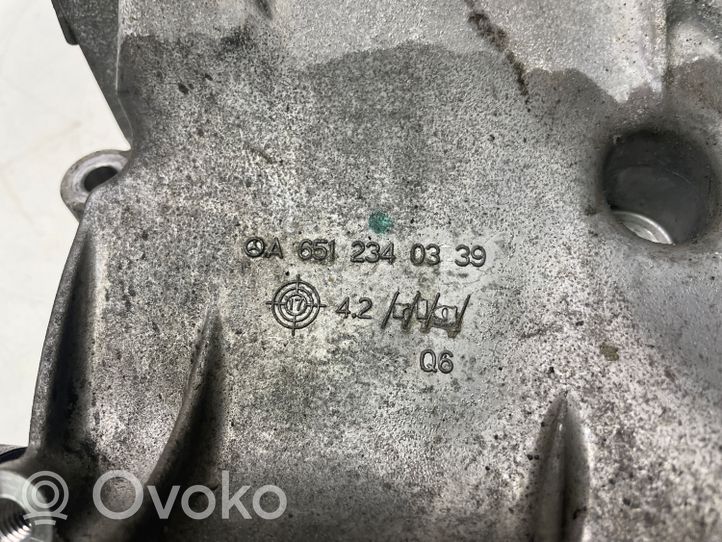 Mercedes-Benz C W205 Kita variklio detalė A6512340339