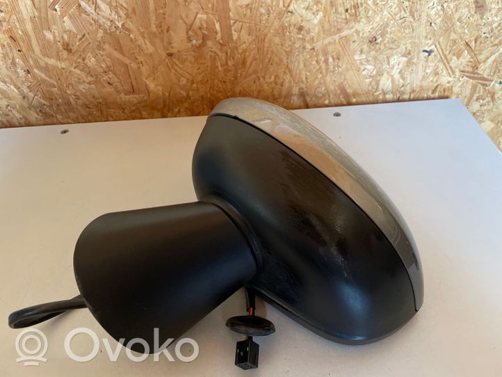 Opel Meriva B Front door electric wing mirror 024485