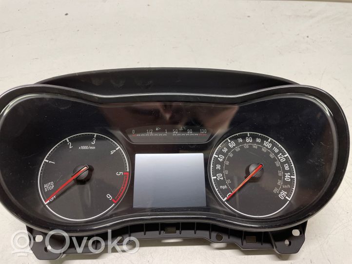 Opel Corsa E Speedometer (instrument cluster) 39129405