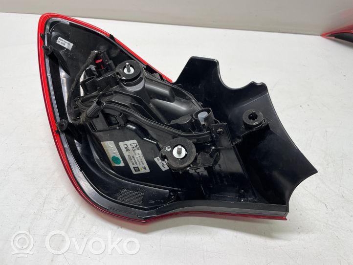 Opel Corsa E Lampa tylna 39012628