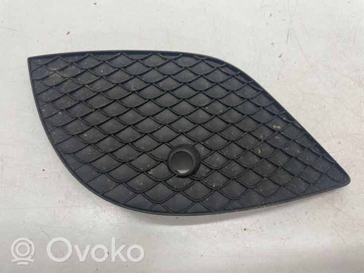 Mercedes-Benz C W205 Grille inférieure de pare-chocs avant A2058855901