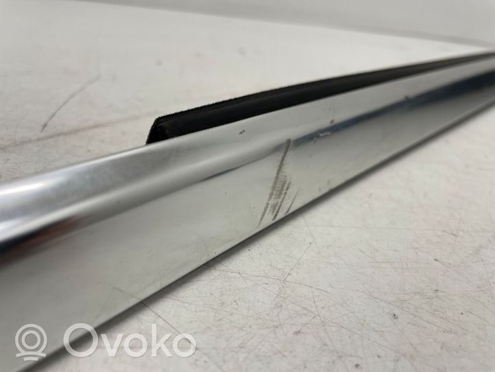 Mercedes-Benz C W205 Front door trim (molding) A2057203931