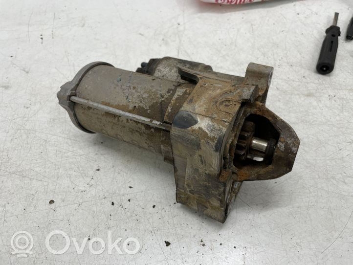 BMW X1 F48 F49 Starter motor 8570848