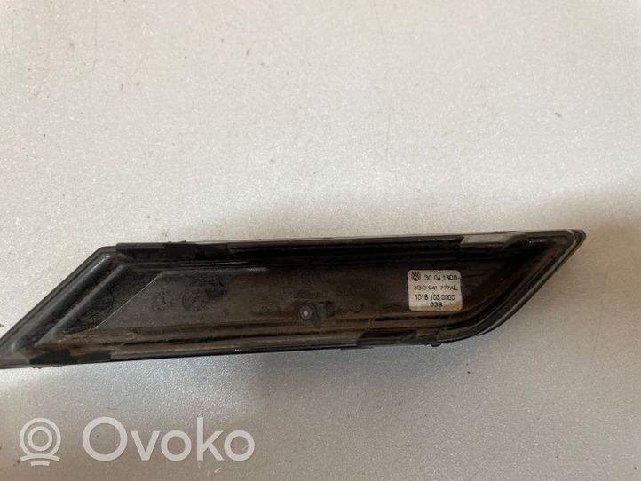 Volkswagen PASSAT B8 Etupuskurin jakajan koristelista 3GO941777A