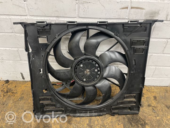 BMW 5 G30 G31 Ventilatore di raffreddamento elettrico del radiatore 7953401