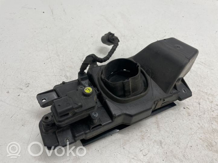 Volkswagen PASSAT B8 Osłona gniazda ładowania samochodu elektrycznego 3G0853396