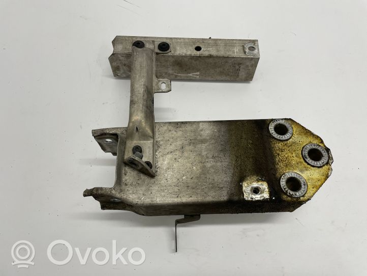 BMW 5 F10 F11 Radiatoru paneļa sānu daļa (televizors) 7158873