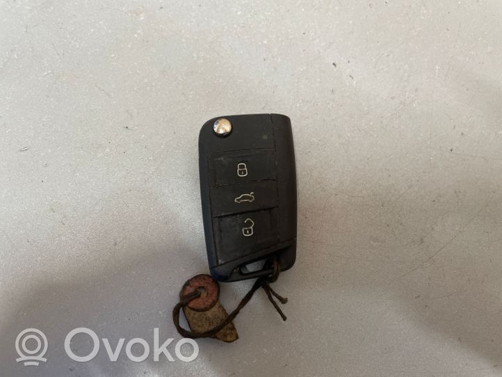 Skoda Octavia Mk3 (5E) Užvedimo raktas (raktelis)/ kortelė 