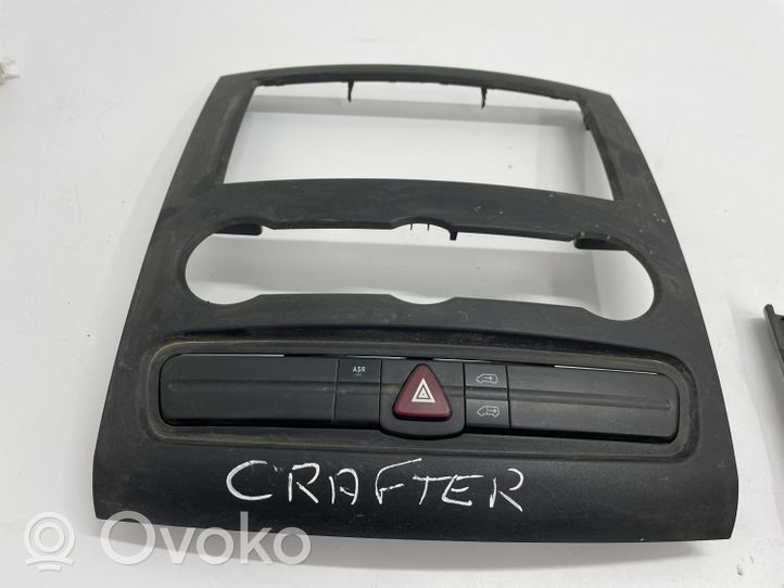 Volkswagen Crafter Radio/GPS head unit trim A9066800017