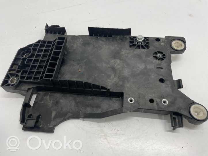 Mini Cooper Countryman F60 Boîte de batterie 9304350