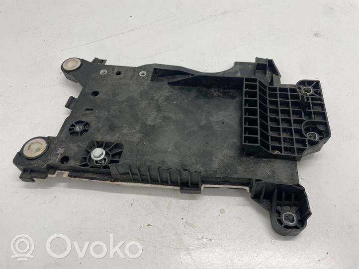 Mini Cooper Countryman F60 Boîte de batterie 9304350